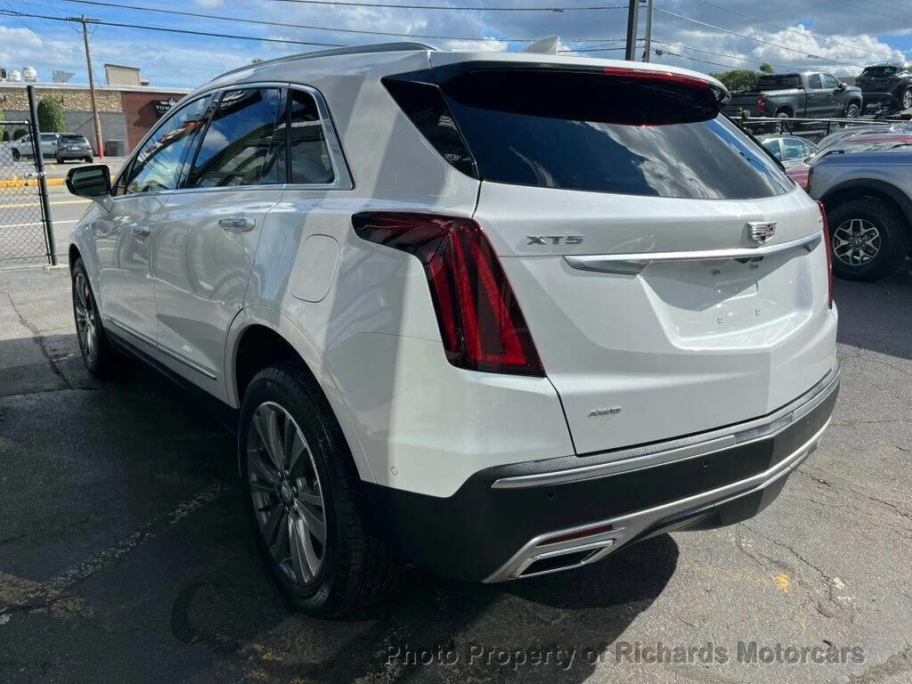 used 2021 Cadillac XT5 car, priced at $30,990