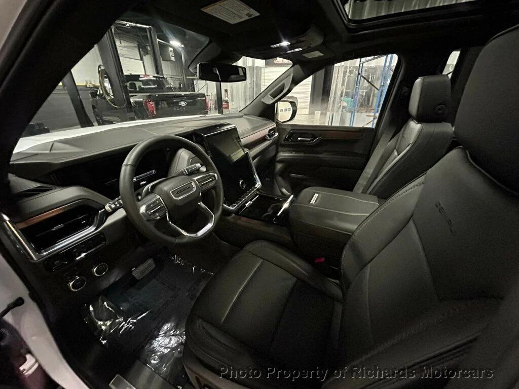 used 2025 GMC Yukon car, priced at $79,990