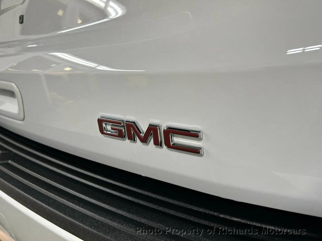 used 2025 GMC Yukon car, priced at $79,990