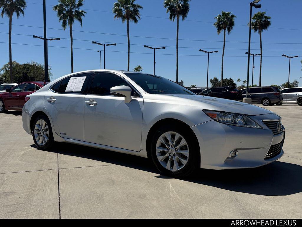 used 2015 Lexus ES 300h car, priced at $13,435