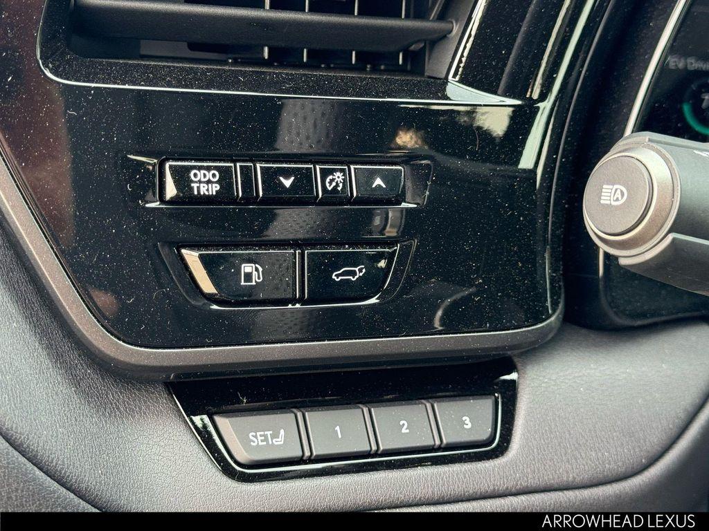 new 2026 Lexus TX 500h car, priced at $77,194