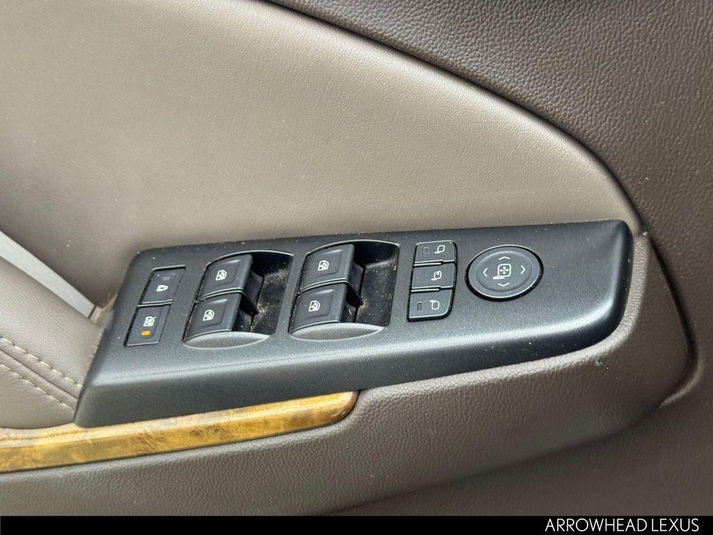 used 2017 GMC Yukon car, priced at $20,498