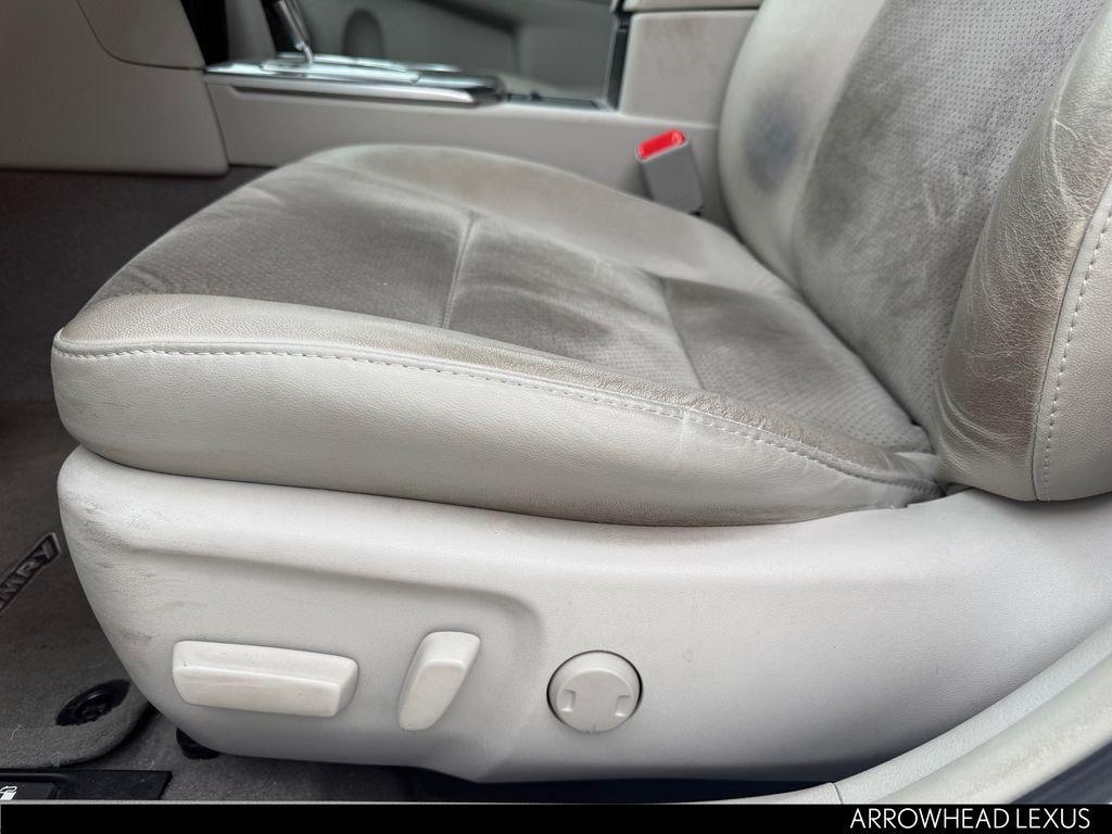 used 2014 Toyota Camry Hybrid car, priced at $15,581