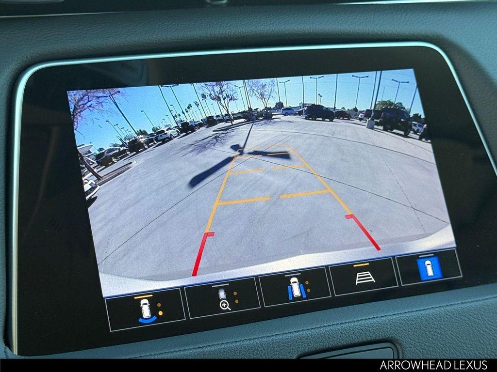 used 2022 Cadillac XT4 car, priced at $24,986