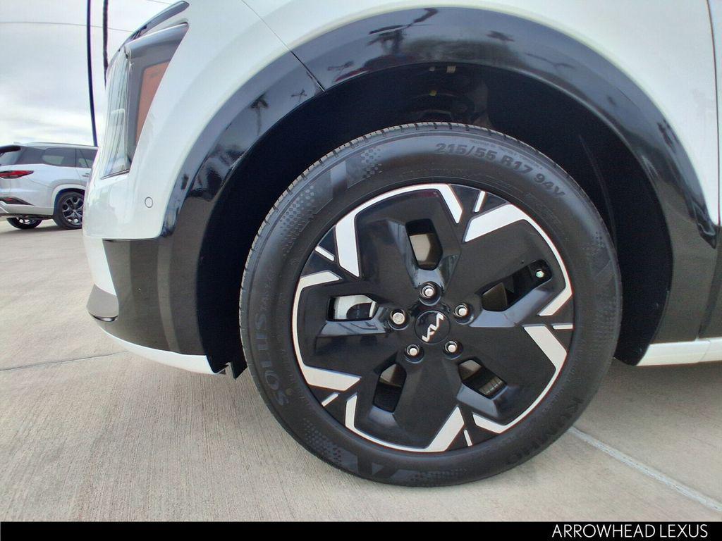 used 2024 Kia Niro EV car, priced at $22,618