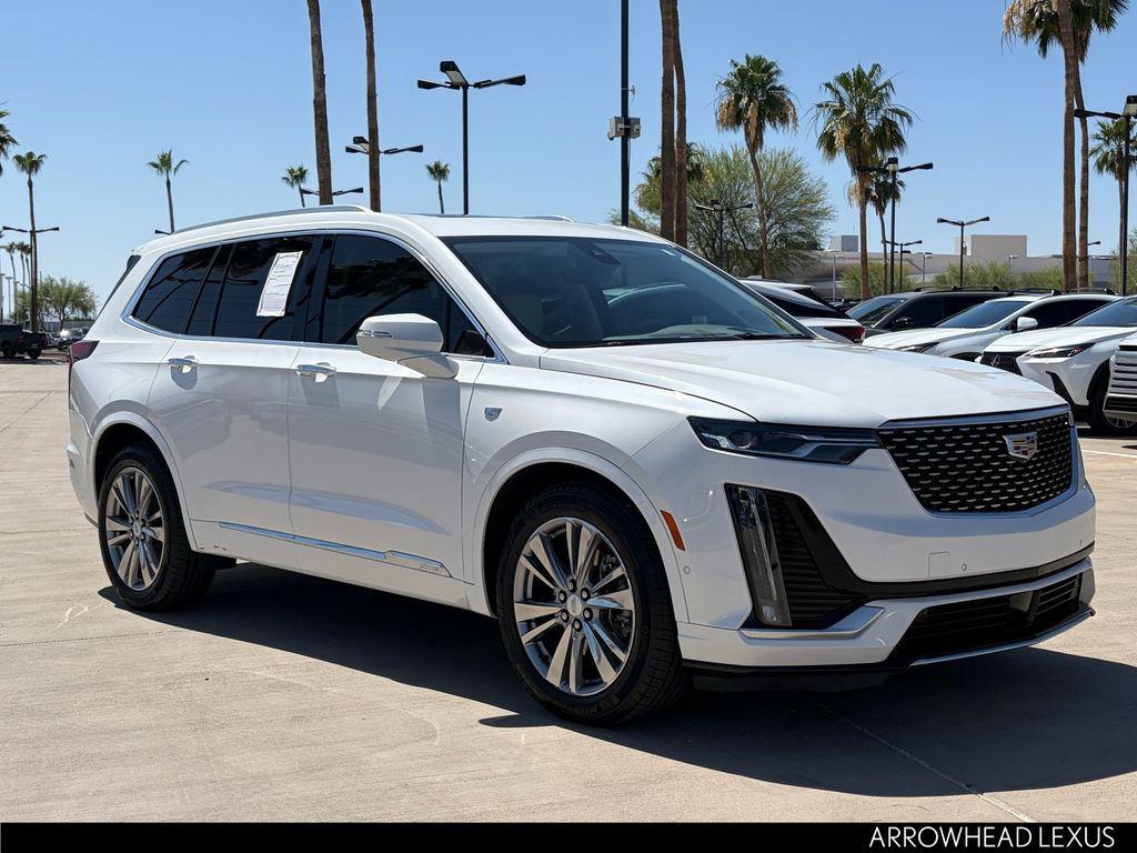 used 2023 Cadillac XT6 car, priced at $33,383