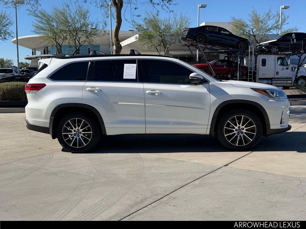 used 2017 Toyota Highlander car, priced at $26,400