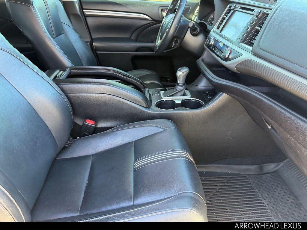 used 2017 Toyota Highlander car, priced at $26,400