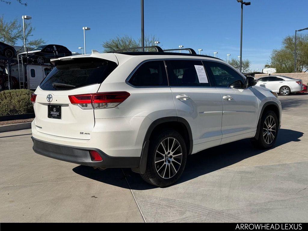 used 2017 Toyota Highlander car, priced at $26,400