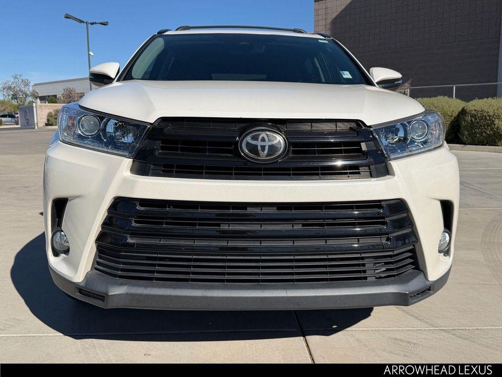used 2017 Toyota Highlander car, priced at $26,400