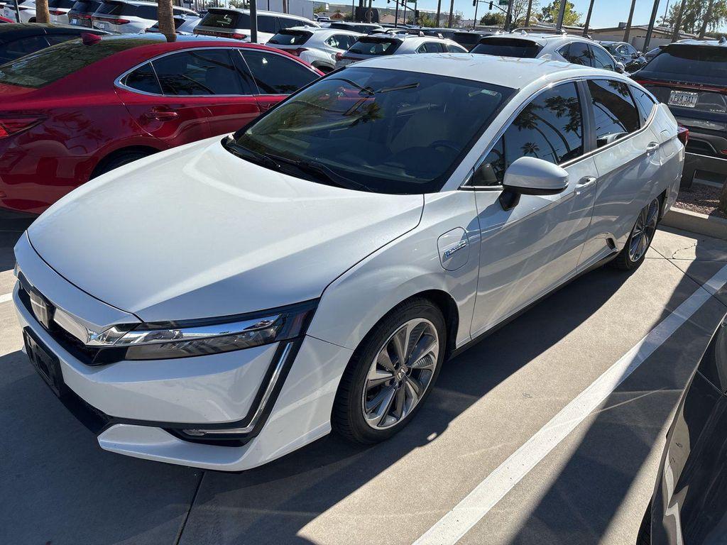 used 2018 Honda Clarity Plug-In Hybrid car, priced at $18,000