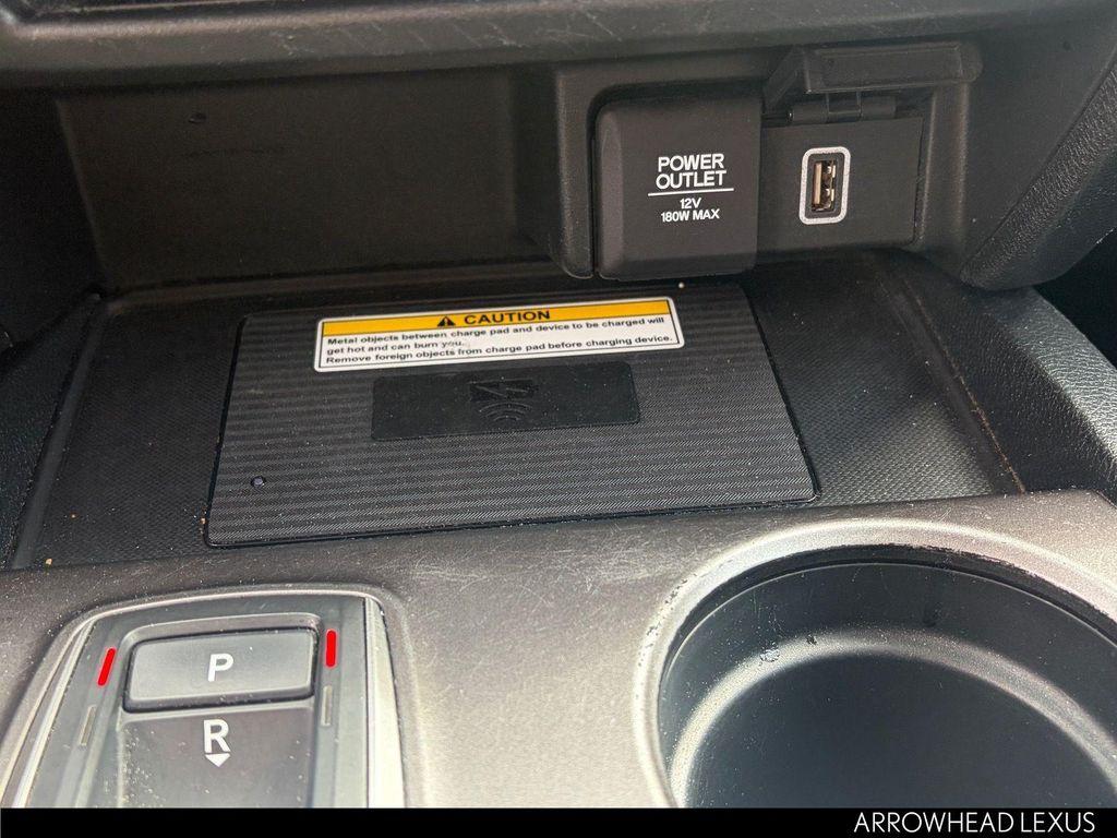 used 2022 Honda Pilot car, priced at $21,650