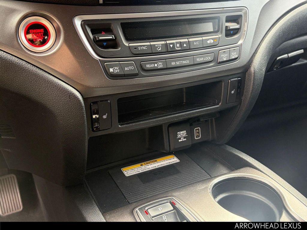 used 2022 Honda Pilot car, priced at $21,650