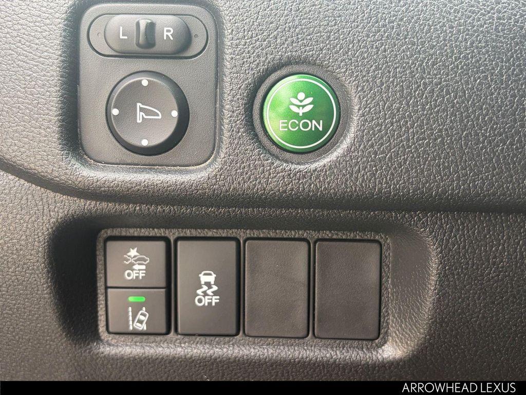 used 2022 Honda Pilot car, priced at $21,650