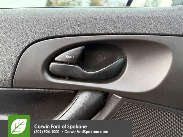 used 2007 Ford Focus car, priced at $4,533