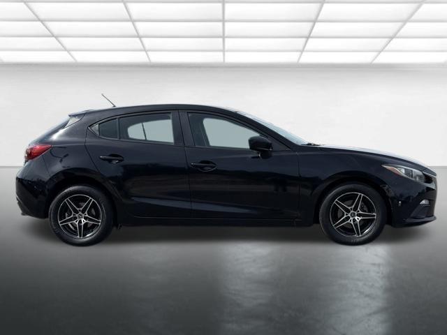 used 2014 Mazda Mazda3 car, priced at $8,989
