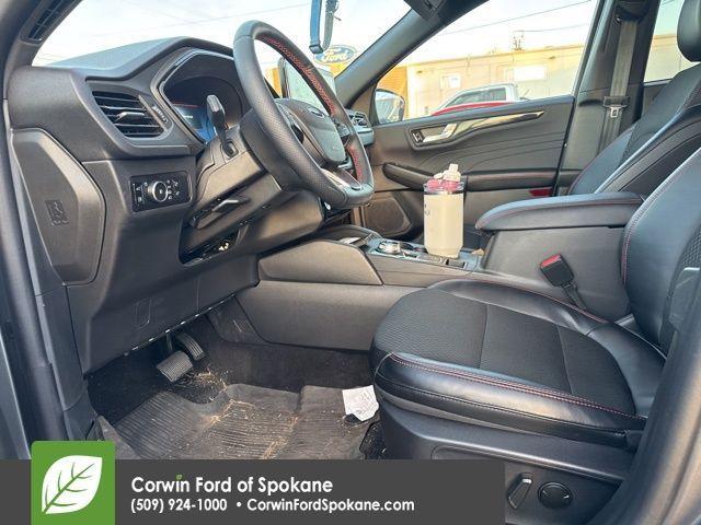 used 2025 Ford Escape car