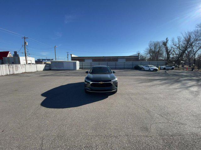 used 2025 Chevrolet Trax car, priced at $20,210
