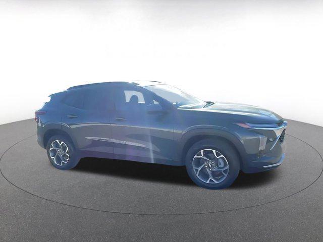 used 2025 Chevrolet Trax car, priced at $20,210