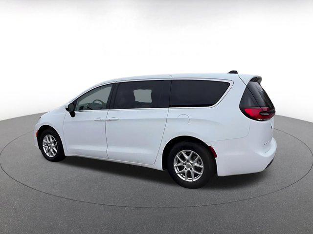 used 2023 Chrysler Pacifica car, priced at $22,472