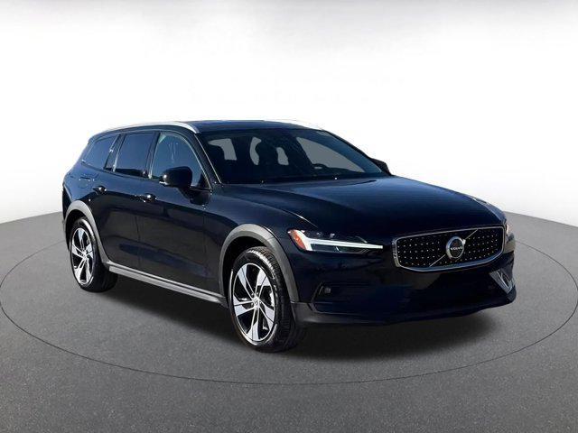 used 2025 Volvo V60 Cross Country car, priced at $32,043