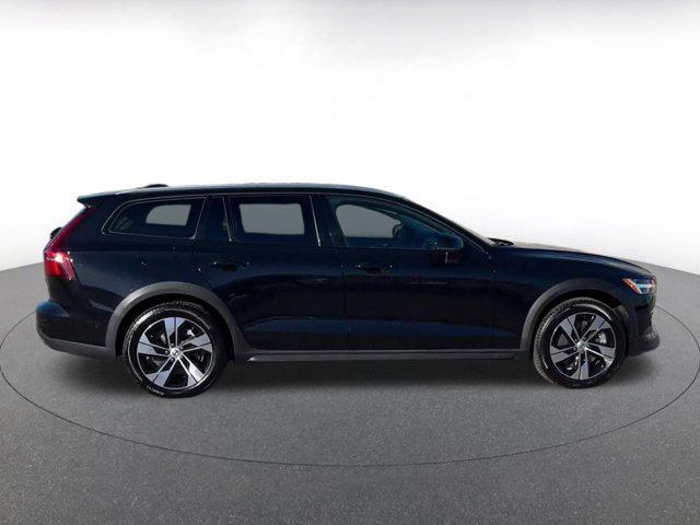 used 2025 Volvo V60 Cross Country car, priced at $32,043
