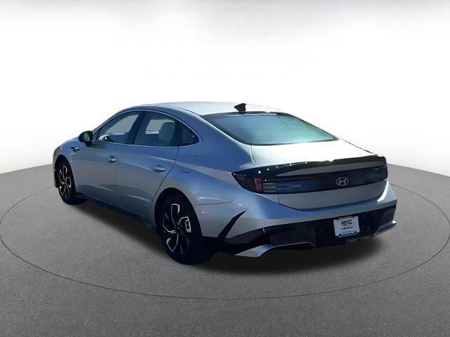 used 2025 Hyundai Sonata car, priced at $23,202