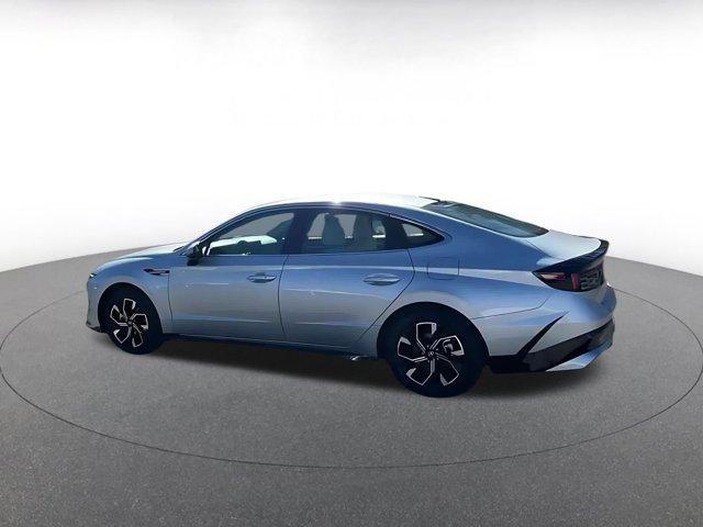 used 2025 Hyundai Sonata car, priced at $23,202