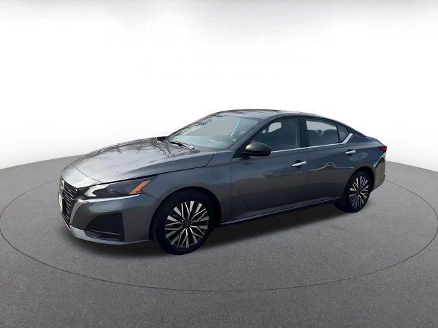 used 2025 Nissan Altima car, priced at $20,629