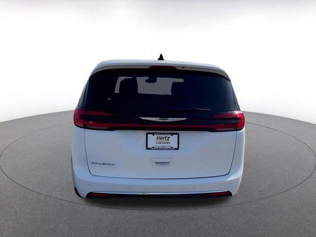 used 2025 Chrysler Pacifica car, priced at $31,046