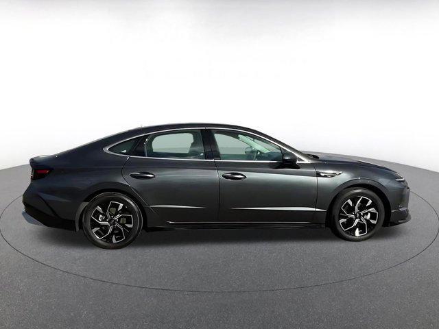 used 2025 Hyundai Sonata car, priced at $20,537