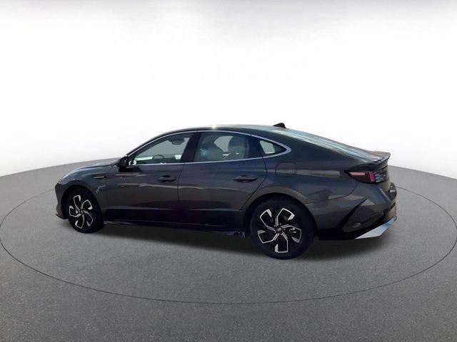 used 2025 Hyundai Sonata car, priced at $20,537