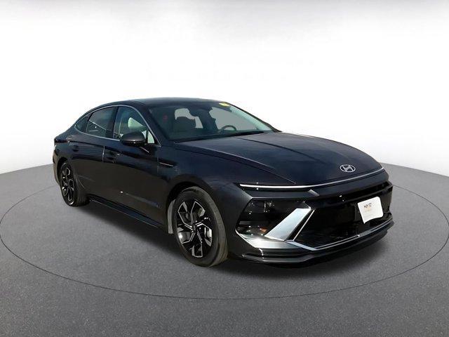 used 2025 Hyundai Sonata car, priced at $20,537