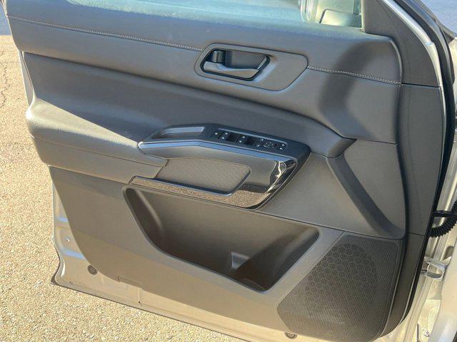 used 2025 Nissan Pathfinder car, priced at $30,038