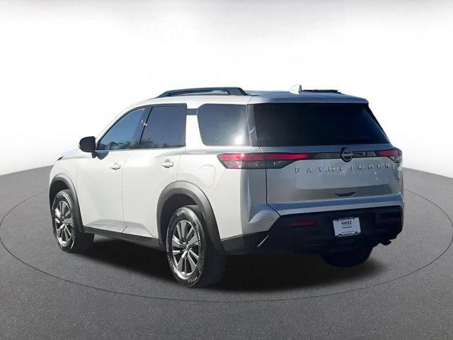 used 2025 Nissan Pathfinder car, priced at $30,038