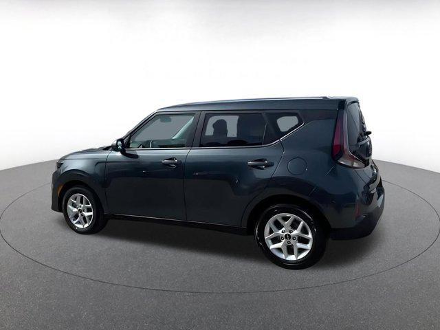used 2025 Kia Soul car, priced at $19,395