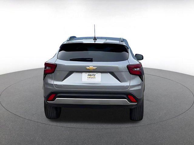 used 2025 Chevrolet Trax car, priced at $20,133
