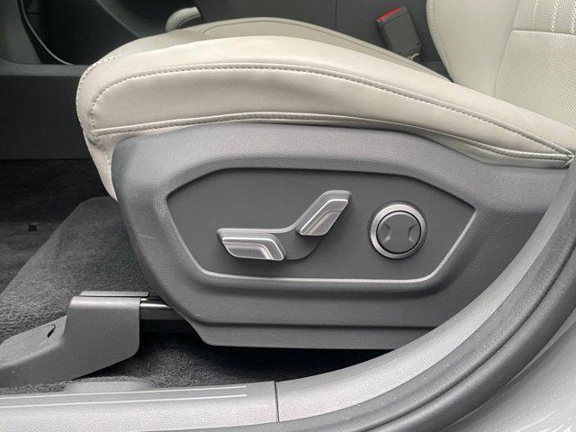 used 2025 Hyundai Santa Fe car, priced at $32,091