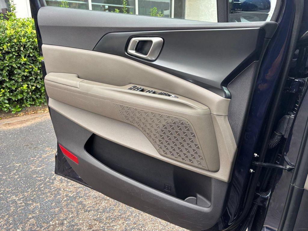 used 2026 Kia Carnival car, priced at $37,227