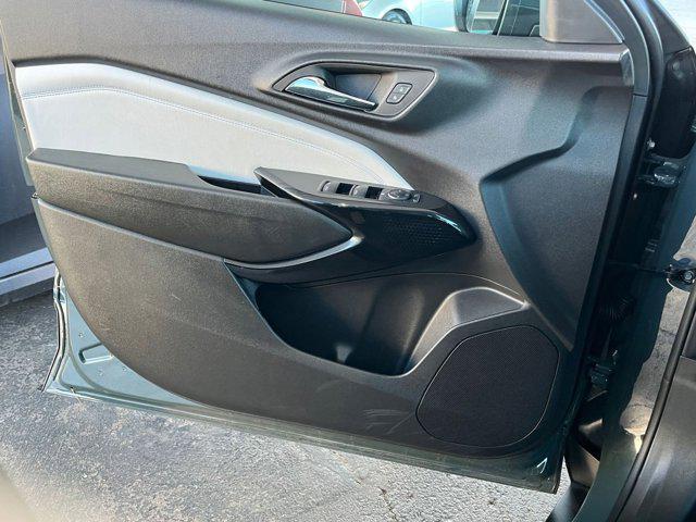used 2025 Chevrolet Trax car, priced at $20,652