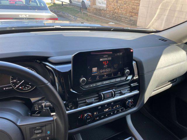 used 2025 Nissan Pathfinder car, priced at $29,512