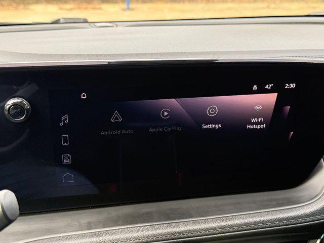 used 2025 Buick Encore GX car, priced at $21,421