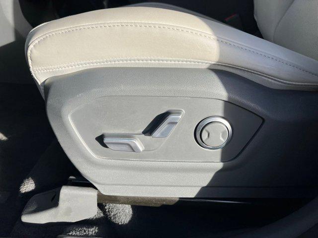 used 2025 Hyundai Santa Fe car, priced at $29,643