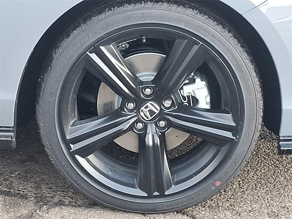 new 2025 Honda Accord Hybrid car, priced at $37,025