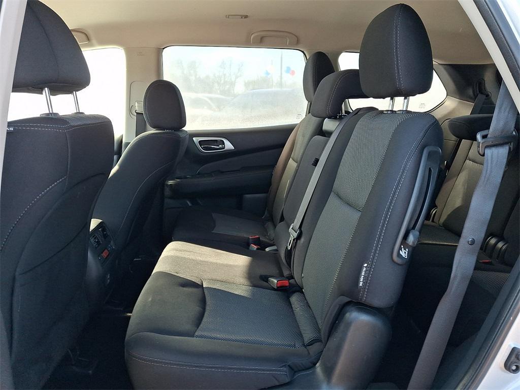 used 2018 Nissan Pathfinder car, priced at $9,995
