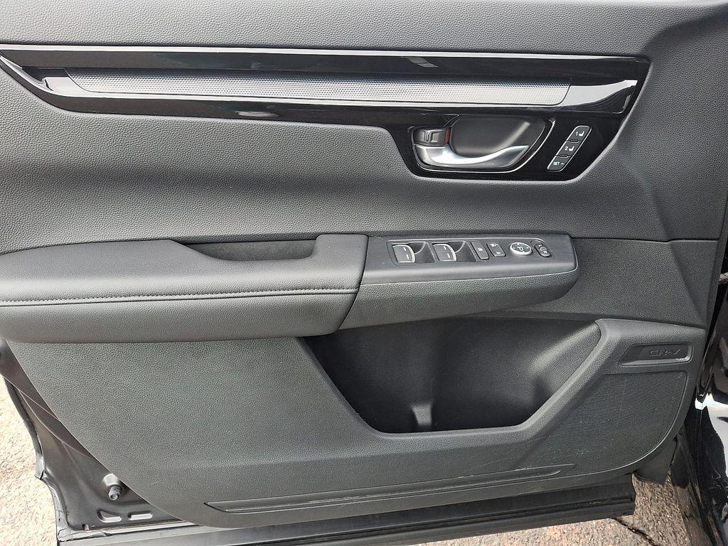 used 2024 Honda CR-V car, priced at $32,995