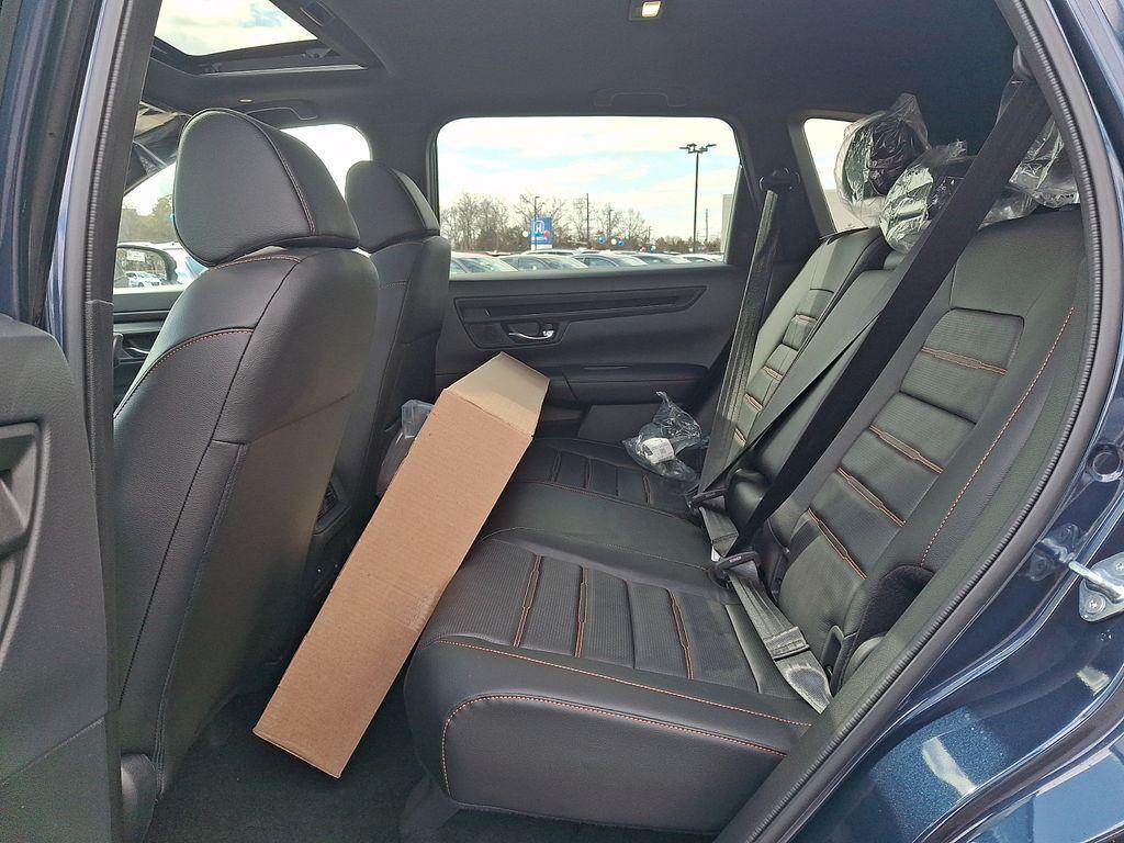 new 2026 Honda CR-V Hybrid car, priced at $41,675