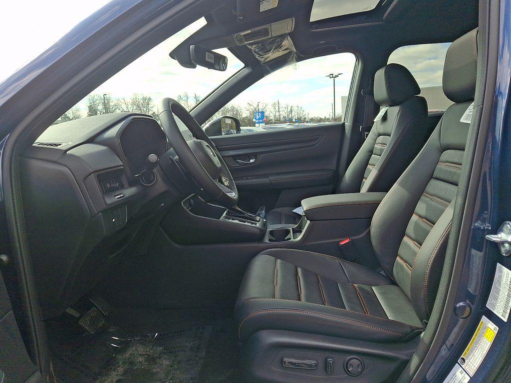 new 2026 Honda CR-V Hybrid car, priced at $41,675