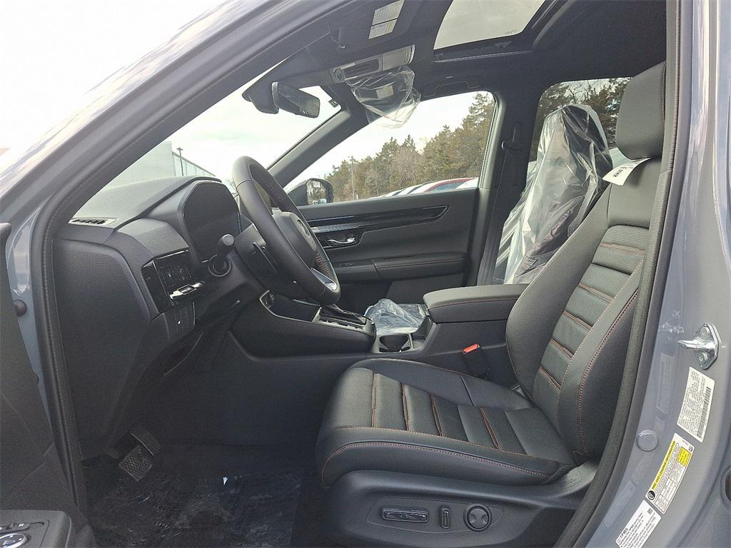 new 2026 Honda CR-V Hybrid car, priced at $44,155
