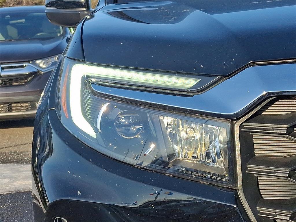 used 2023 Honda Passport car, priced at $28,995